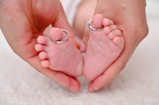 北京代生子机构包男孩孕妇前三个月的睡姿